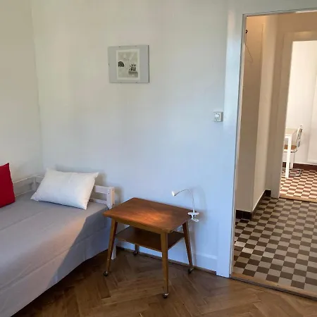 2 Pièces Avec Parking Privé Appartement *